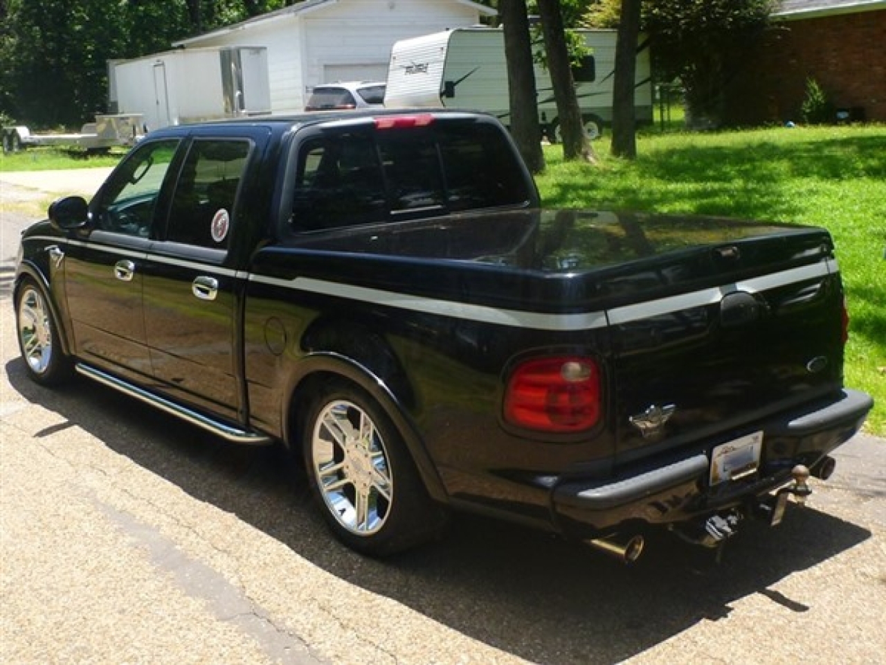 2003 Ford F150 (Harley Davidson Edition)