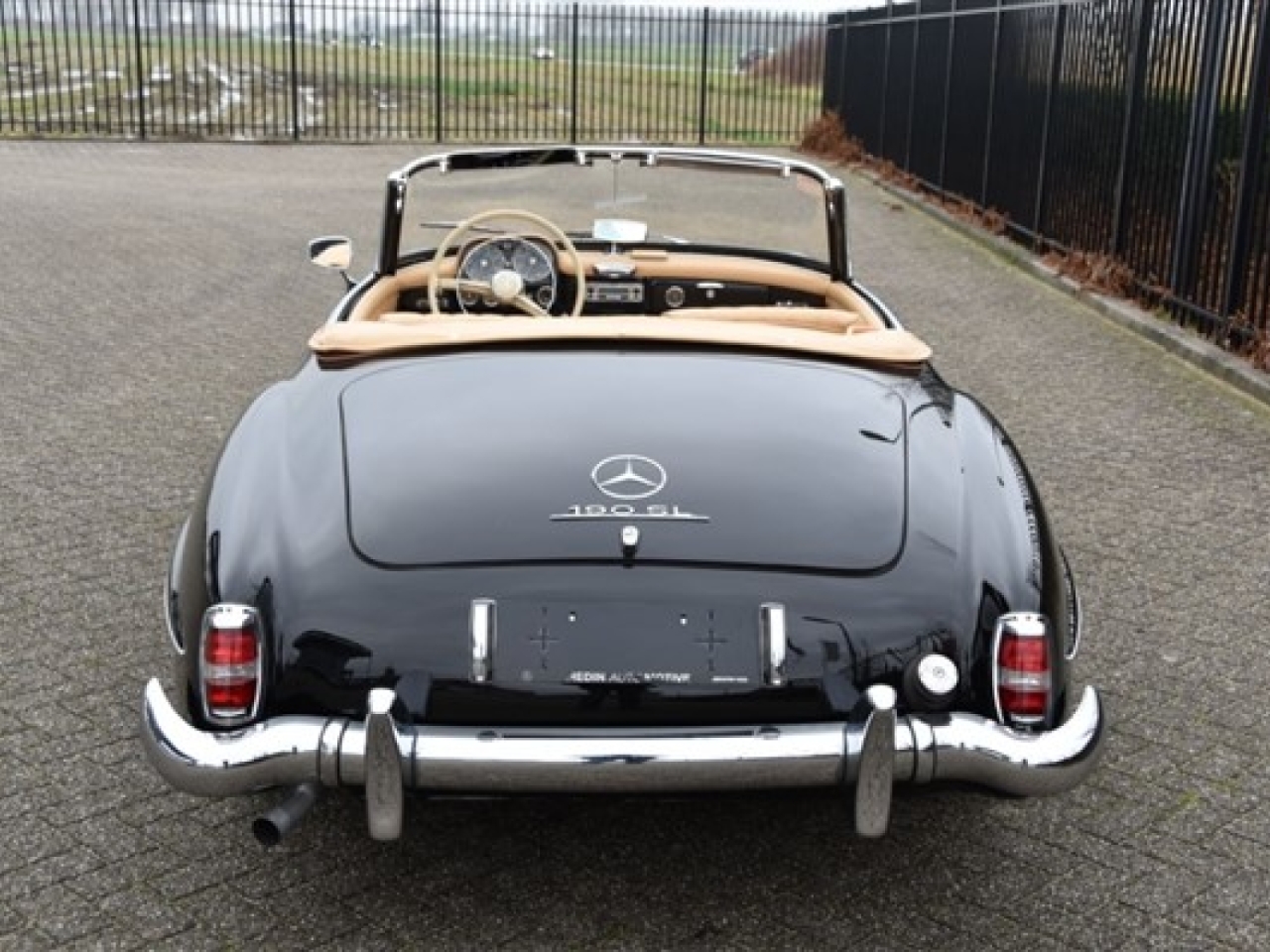 1957 Mercedes 190 SL