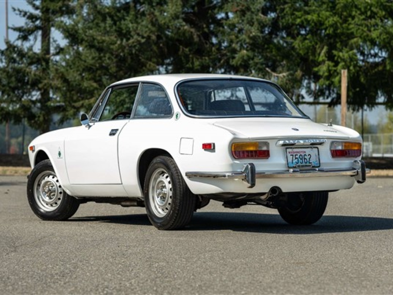 1974 Alfa Romeo GTV 2000