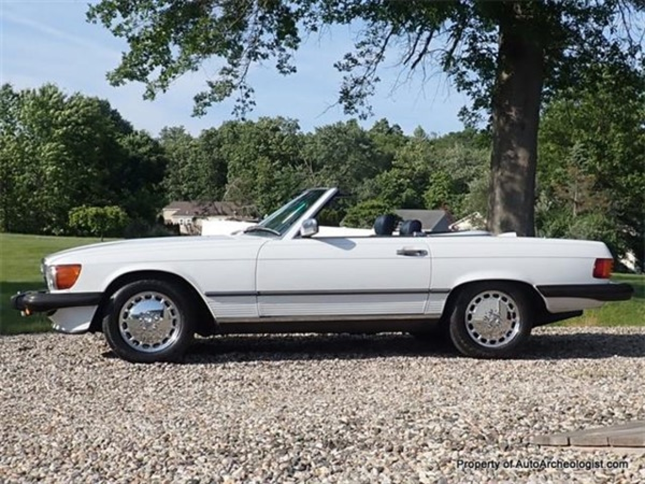 1986 Mercedes-Benz 560 SL Roadster