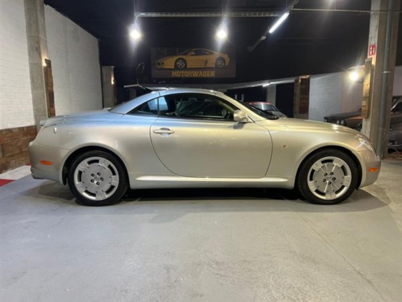 Lexus SC 430