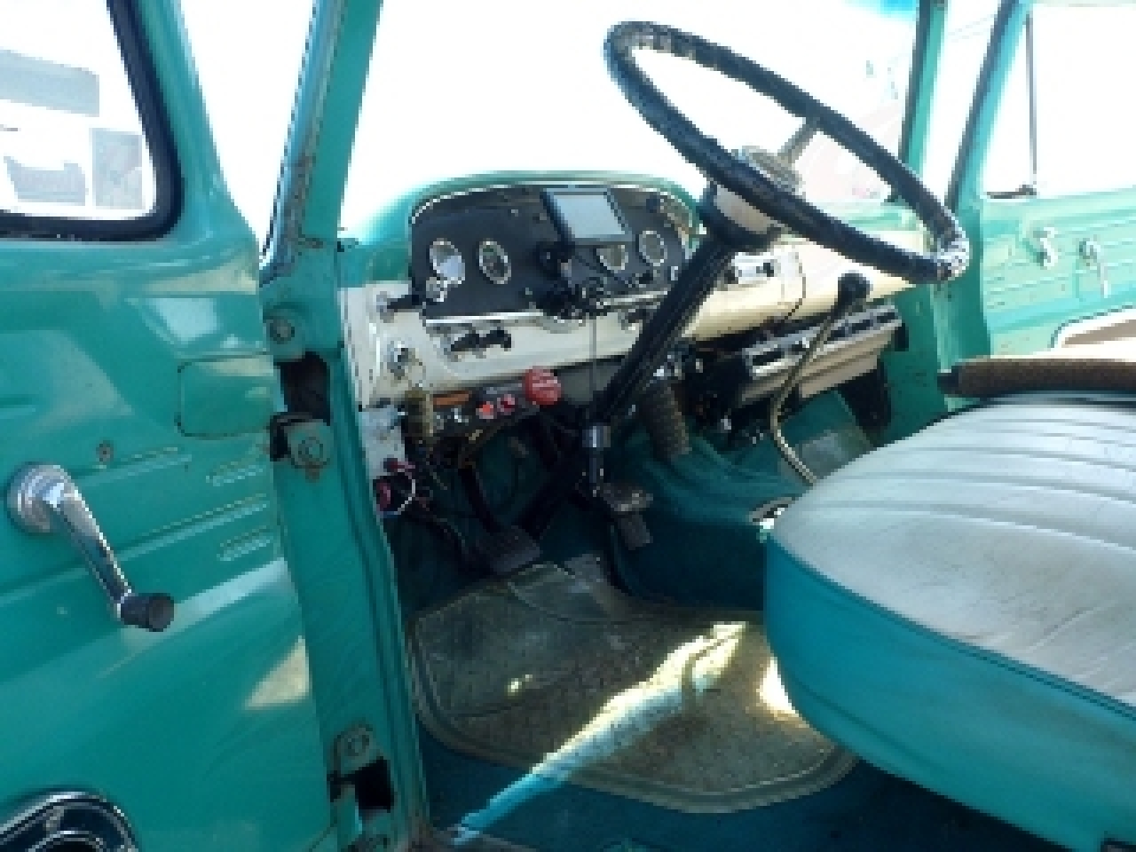 1965 Ford N600 Rollback Wrecker