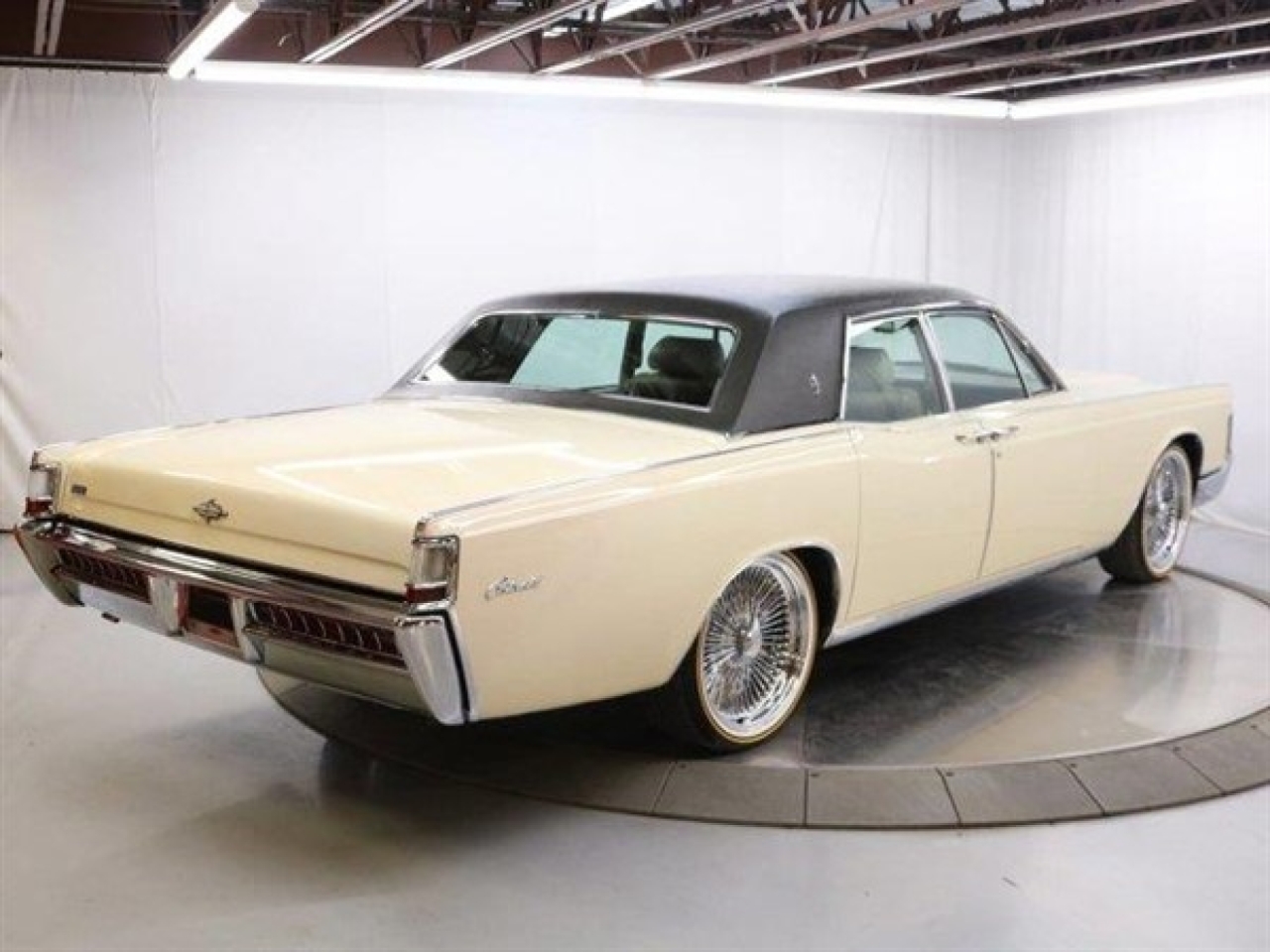 1969 Lincoln Continental
