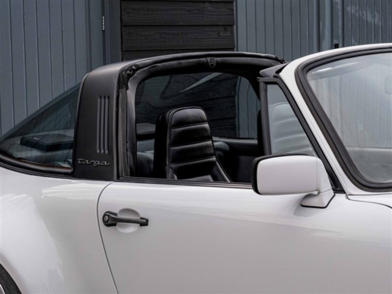 1984 Porsche 911 3.2 Carrera Targa 