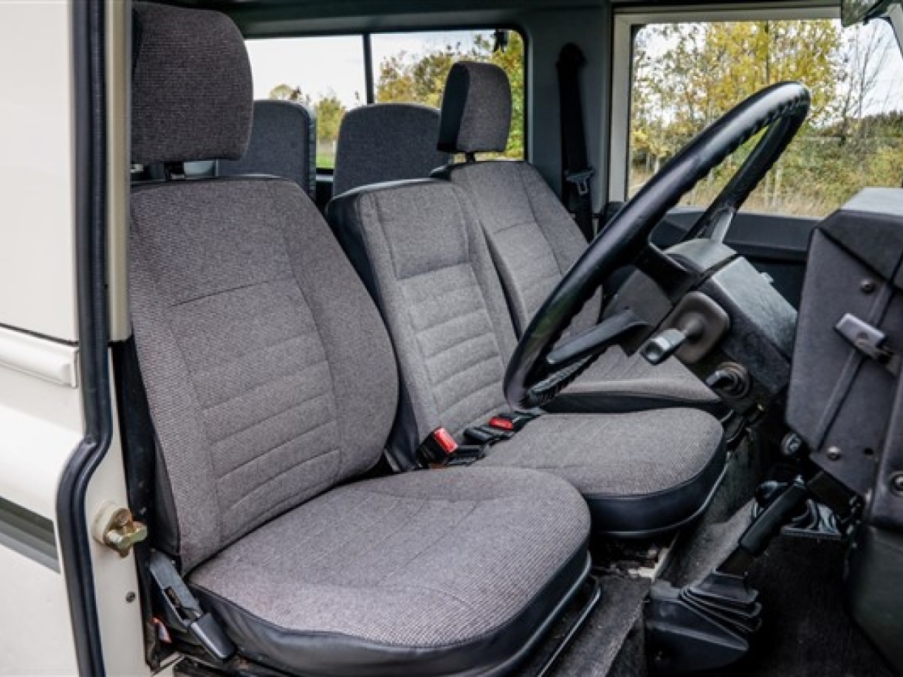 1989 Land Rover 90 V8 County Edition