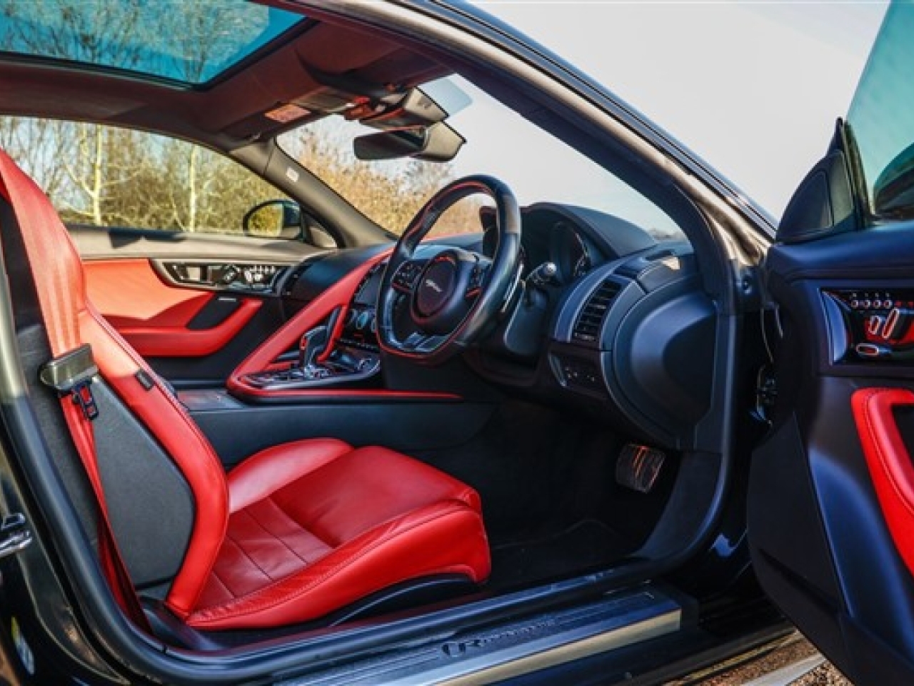 2018 Jaguar F-Type 3.0 V6 R-Dynamic Coupe