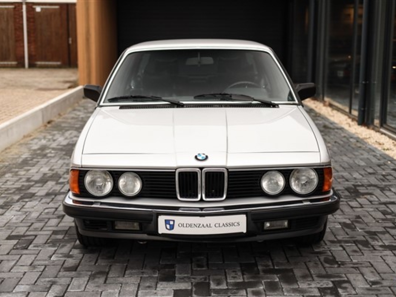 1986 BMW 745i