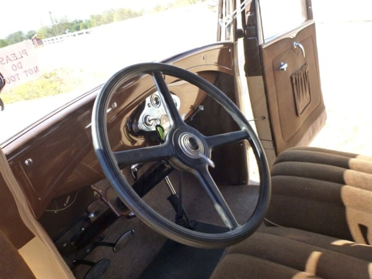 1931 Ford Model A Victoria