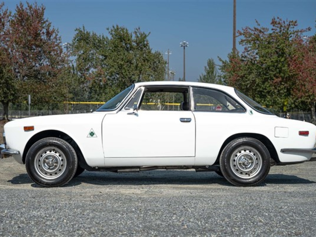 1974 Alfa Romeo GTV 2000