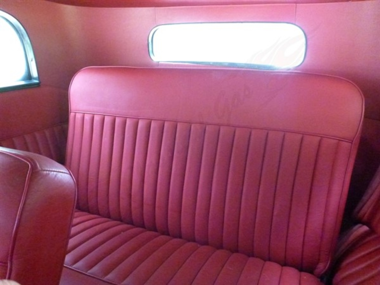 1932 Ford Sedan Custom