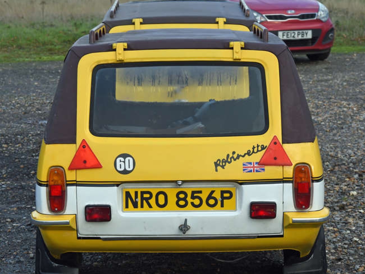 1976 Reliant Robin (with matching trailer)