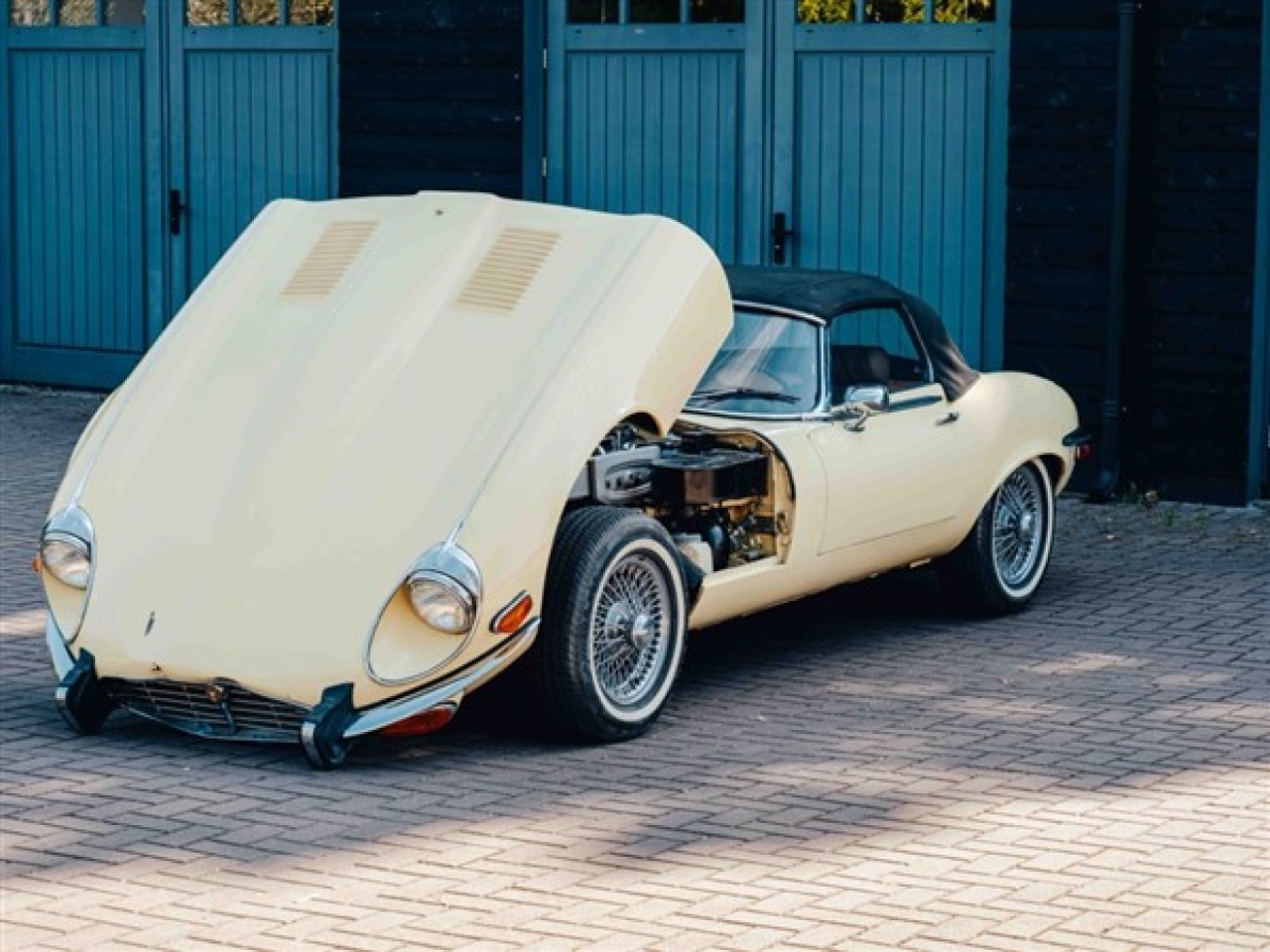 1975 Jaguar E-Type OTS Roadster