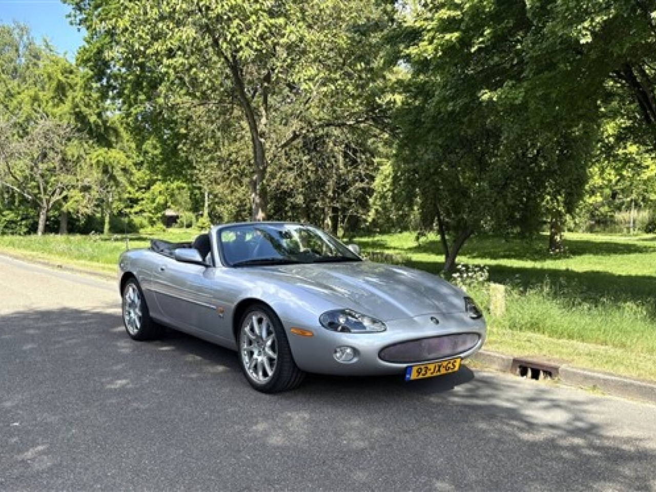 Jaguar XKR 4.2 Recaro- Full History. Only 117.330 km.