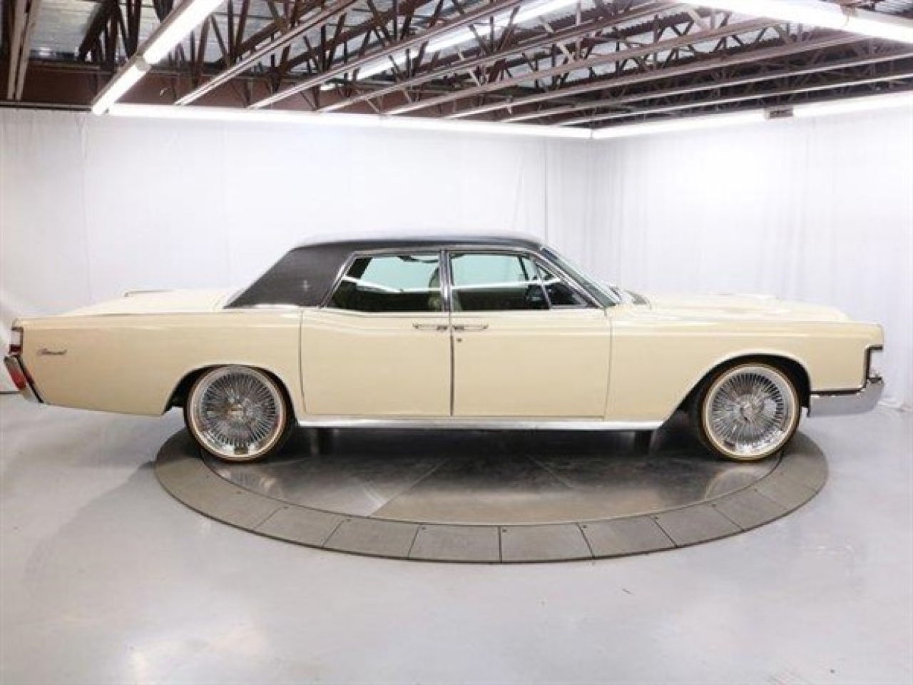 1969 Lincoln Continental