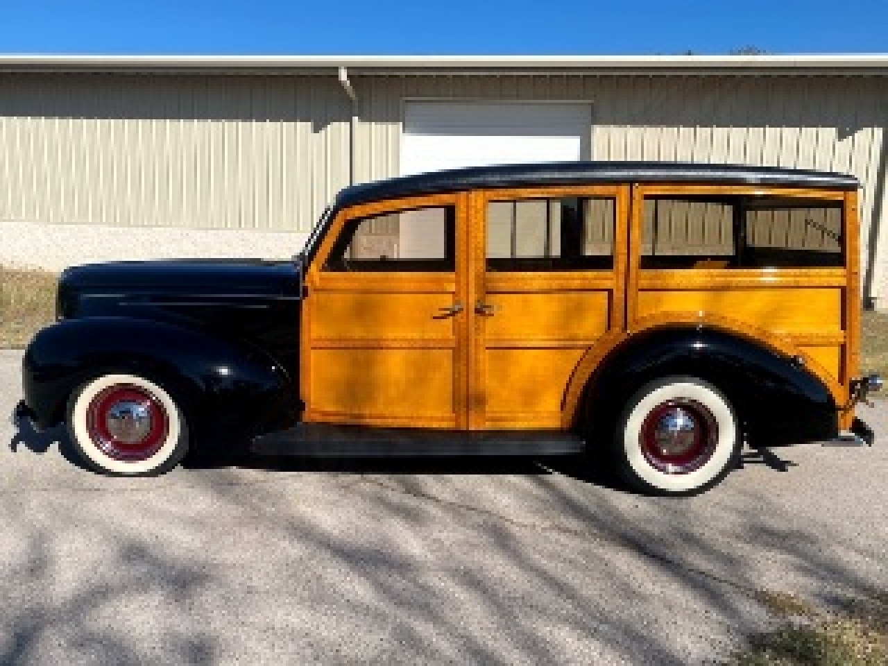 1939 Ford Deluxe Woodie