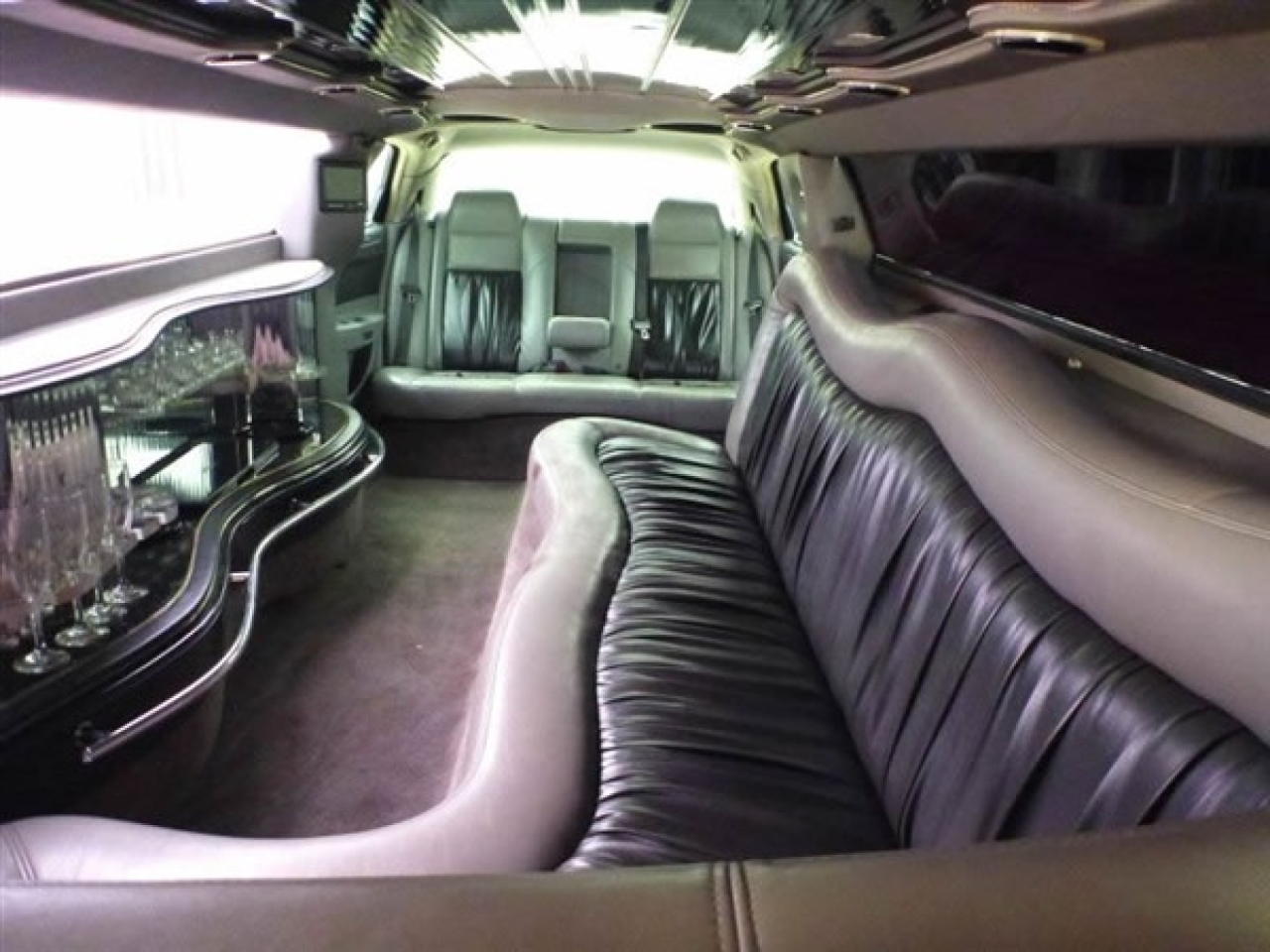 2006 Chrysler 300 Touring Limousine