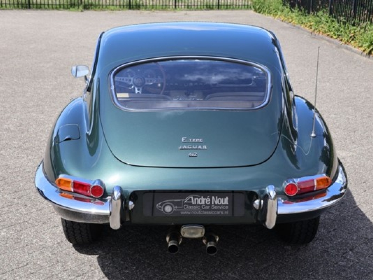 1966 Jaguar E-Type 4.2 FHC