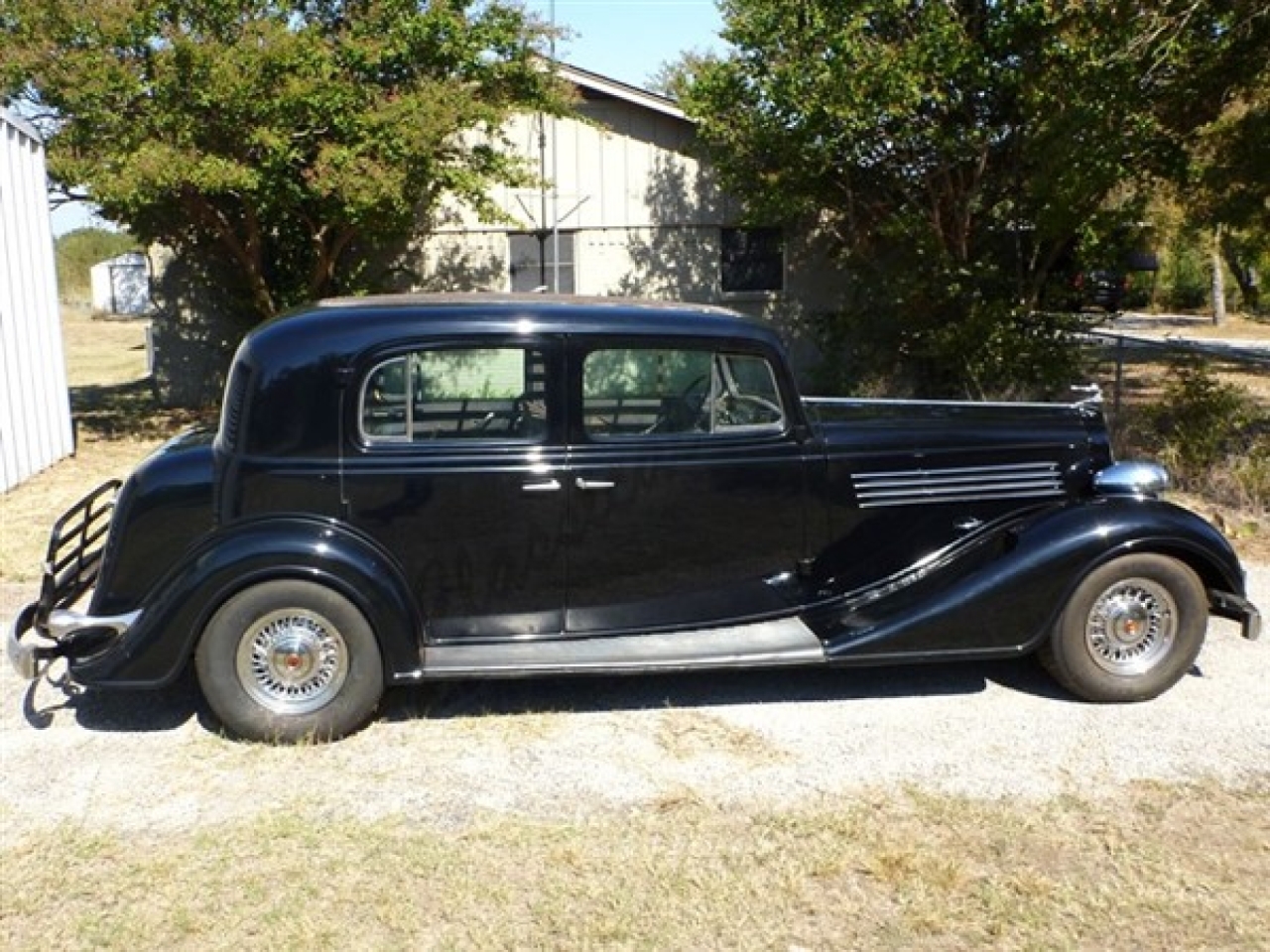 1935 Buick Series 90 Sedan