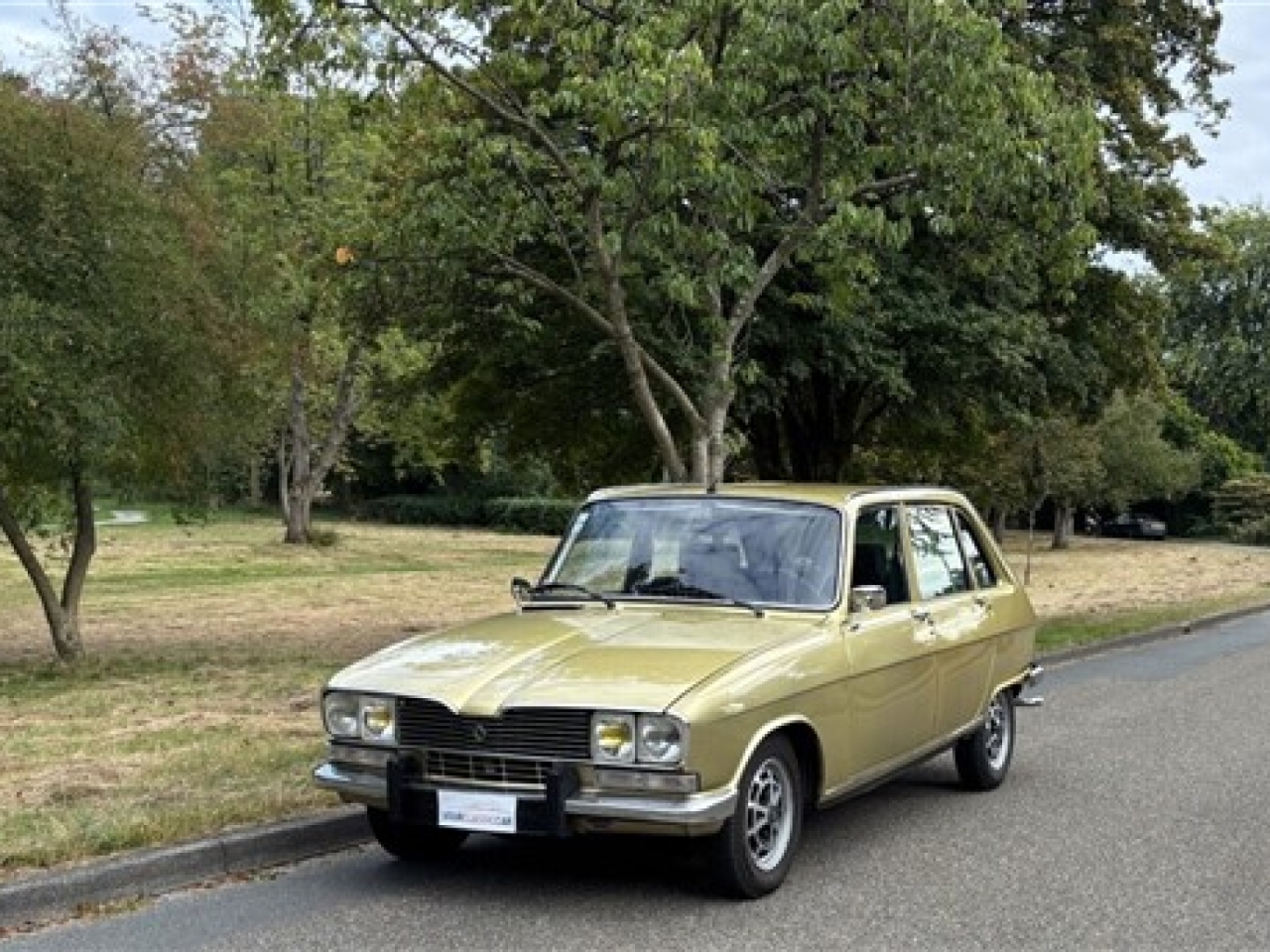 1979 Renault 16TX 5 speed from Portugal.