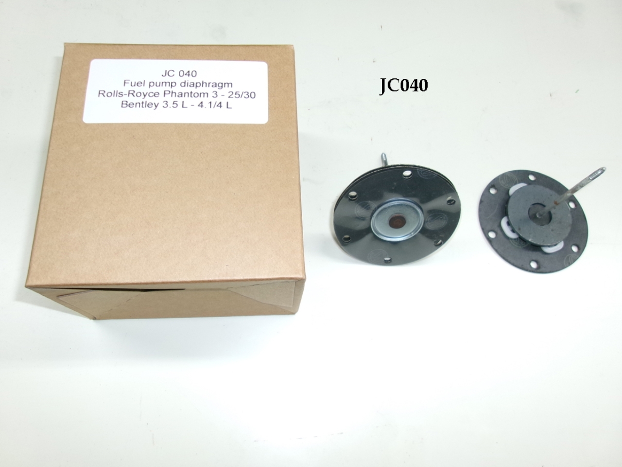 17x JC040 Fuel pump diaphragm 2BA