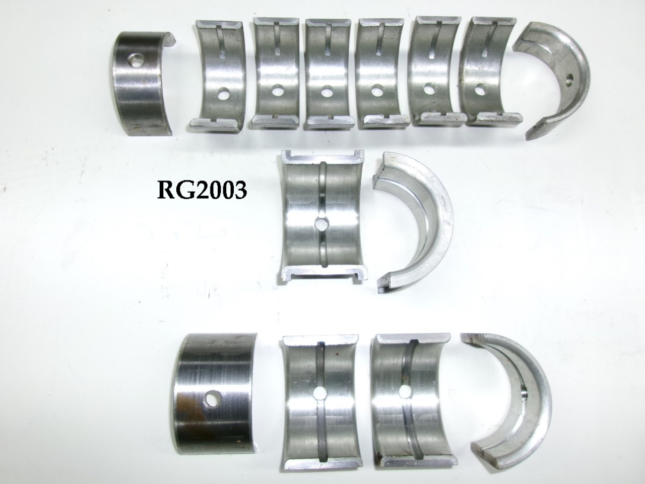1x set RG2003 (?) P.H.C. main bearings standard