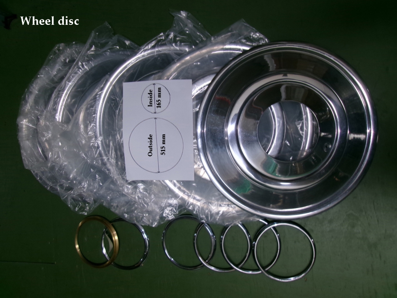 5x Wheel covers and outer mounting rings