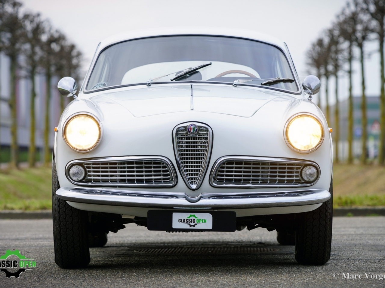 Classic Alfa Romeo Giulia Sprint 1600