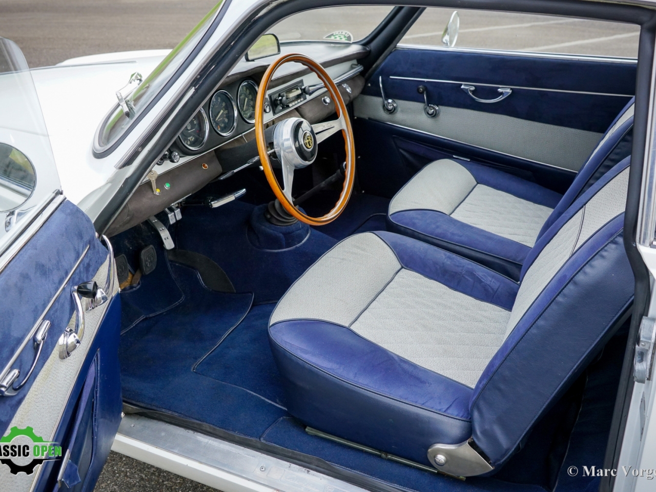 Classic Alfa Romeo Giulia Sprint 1600