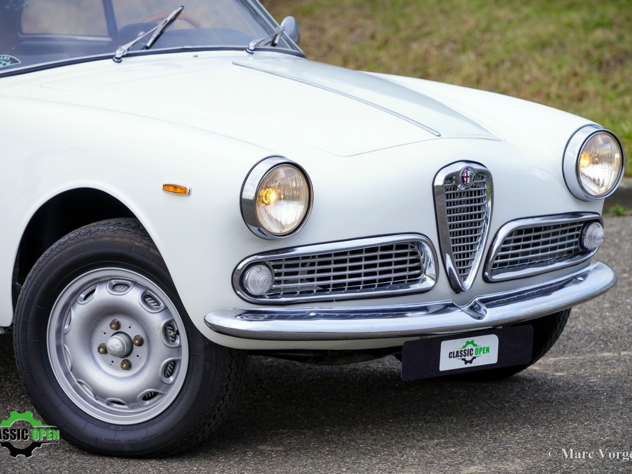 Classic Alfa Romeo Giulia Sprint 1600