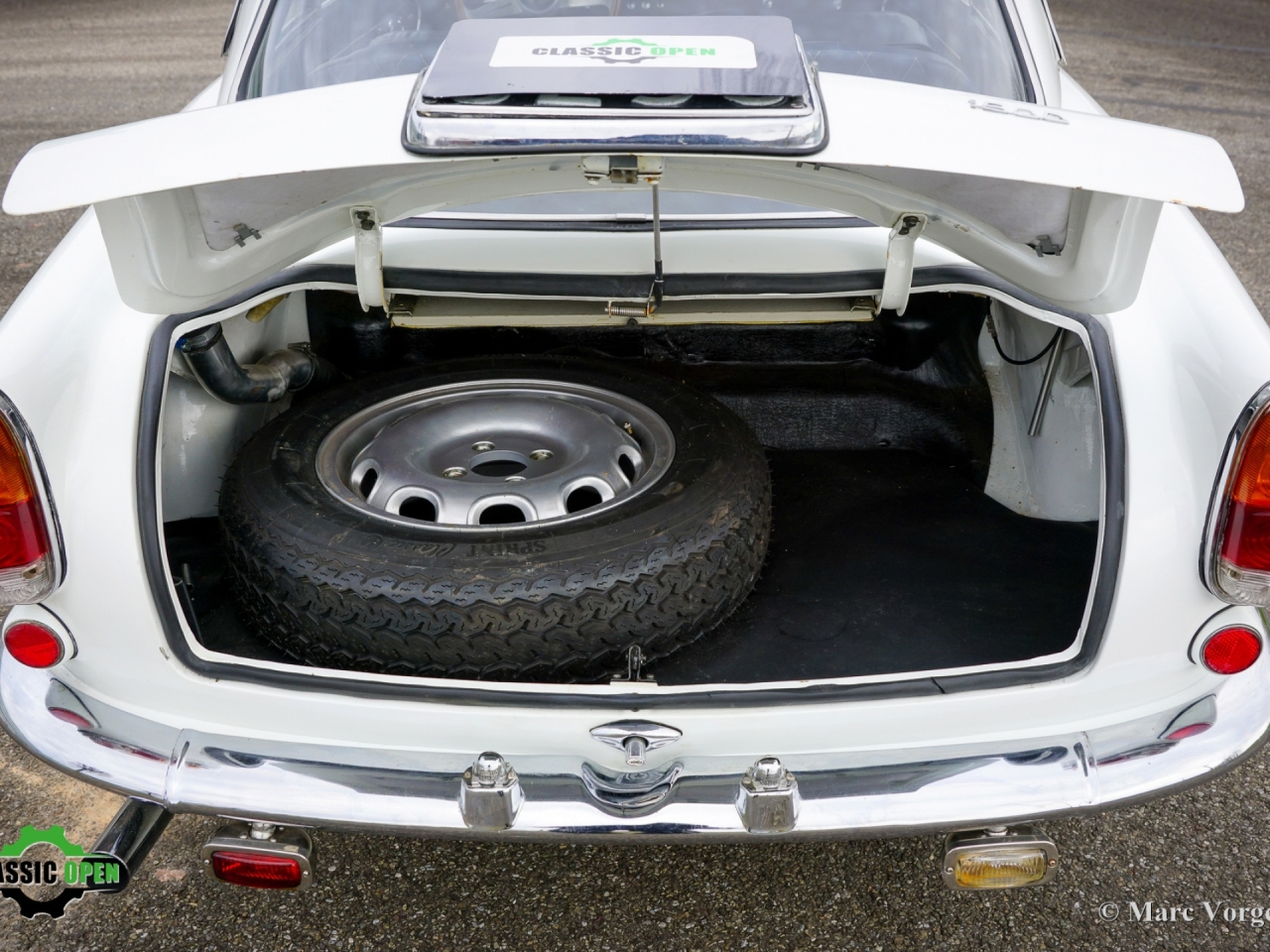 Classic Alfa Romeo Giulia Sprint 1600