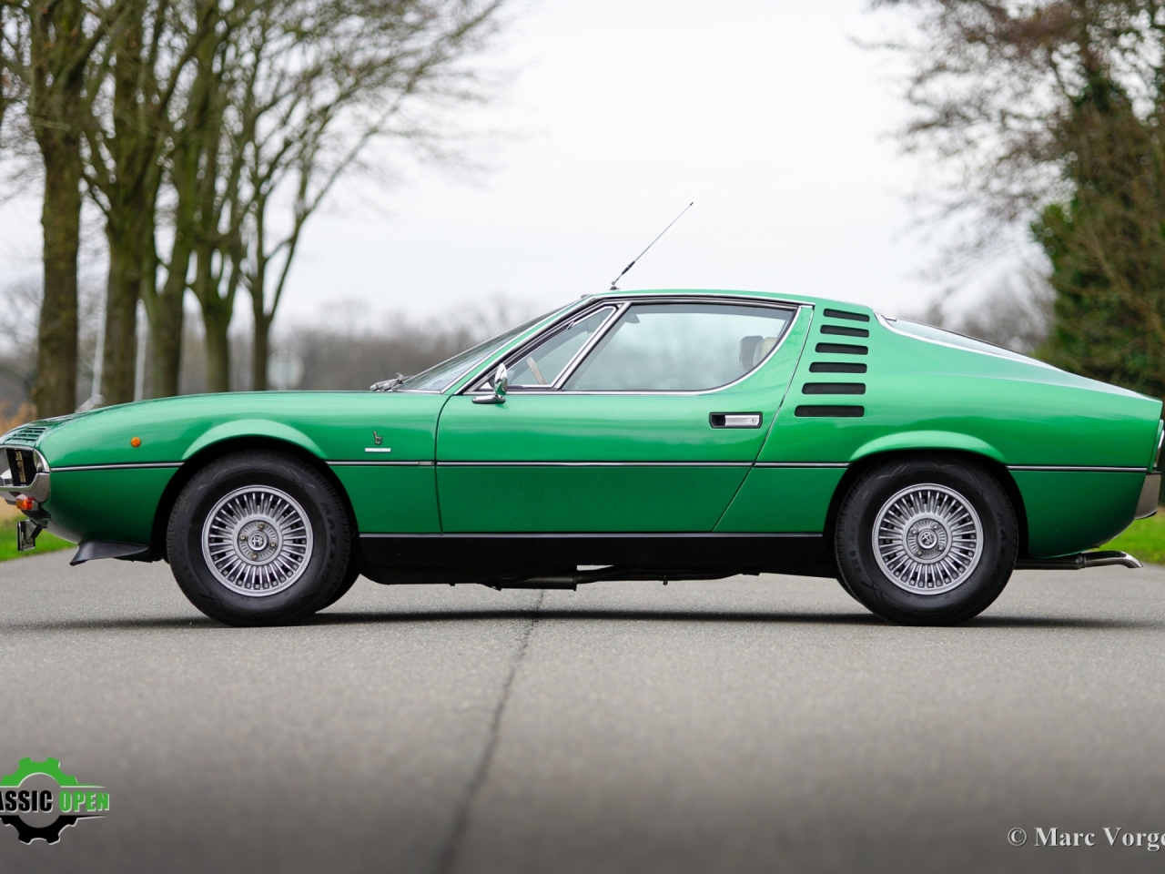 Alfa Romeo Montreal