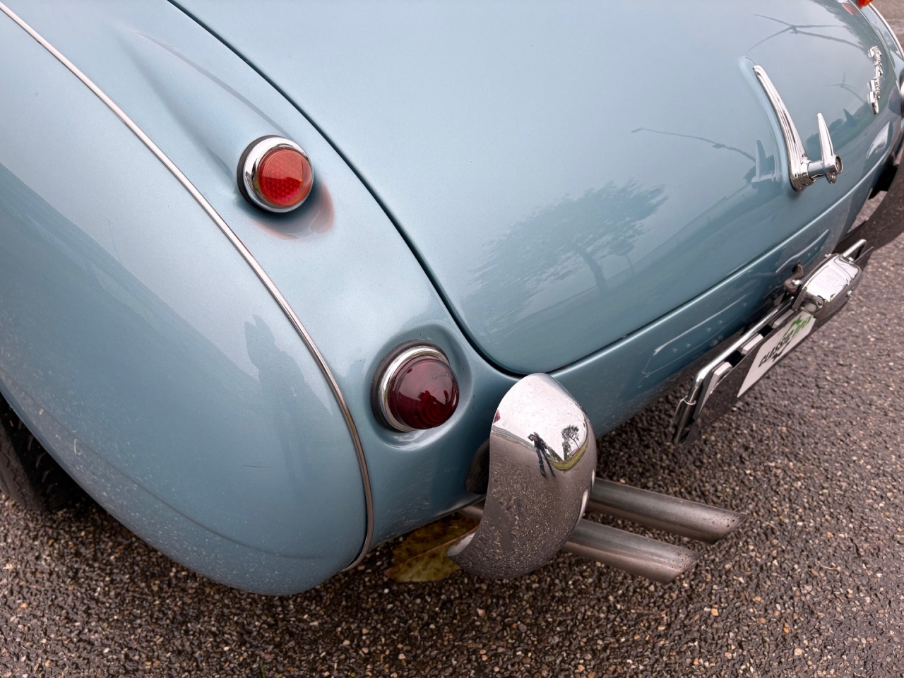 Austin Healey 100/6 blue