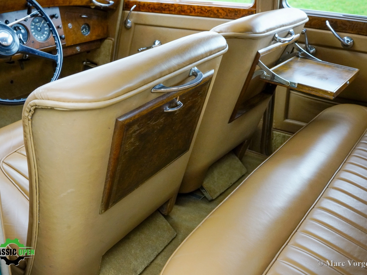 Classic Bentley R-type LHD Automatic