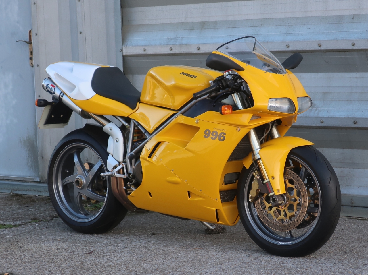 2002 Ducati 996S