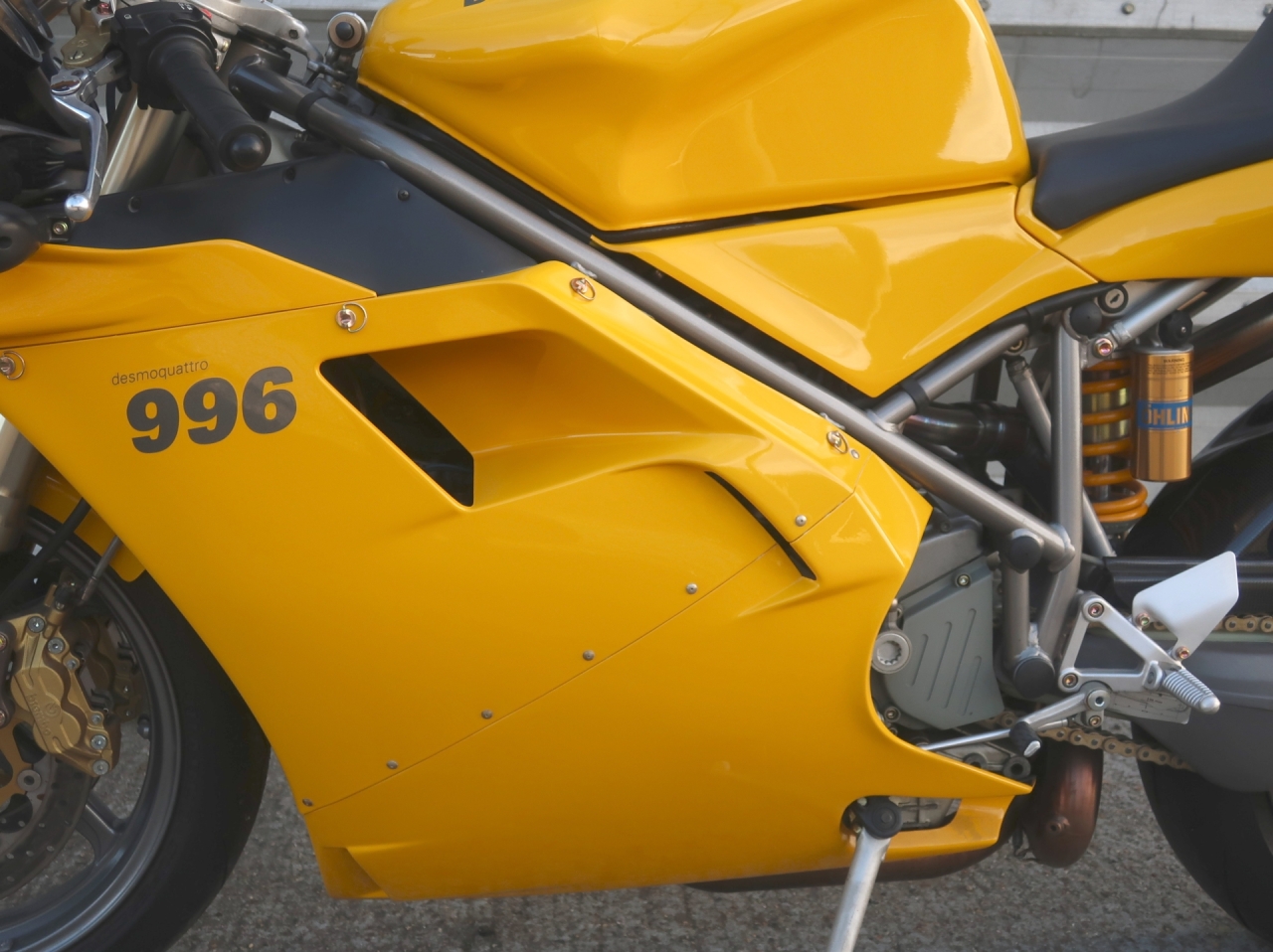 2002 Ducati 996S