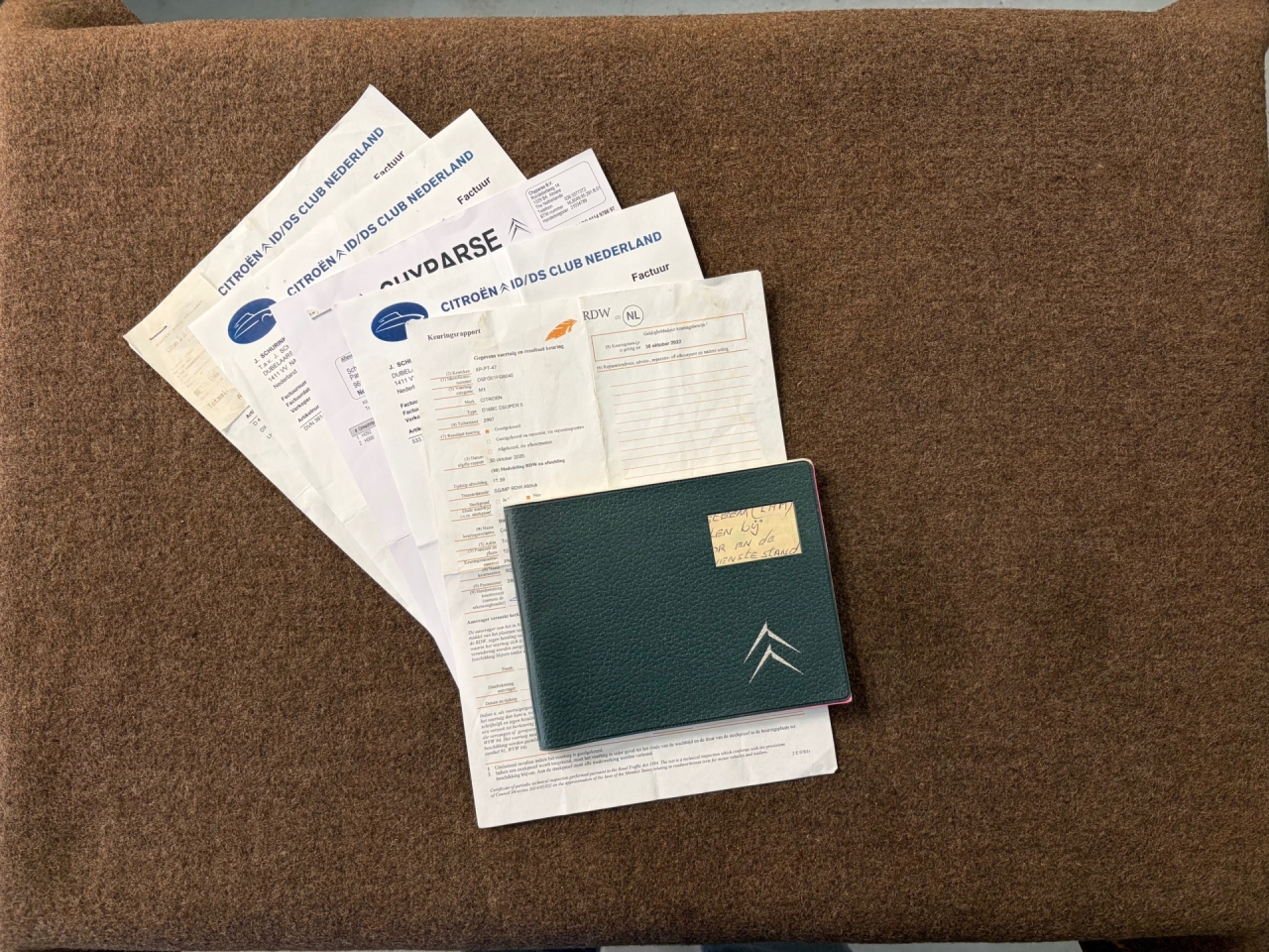 DS 21 Pallas 5 speed. 18 year 1 owner.