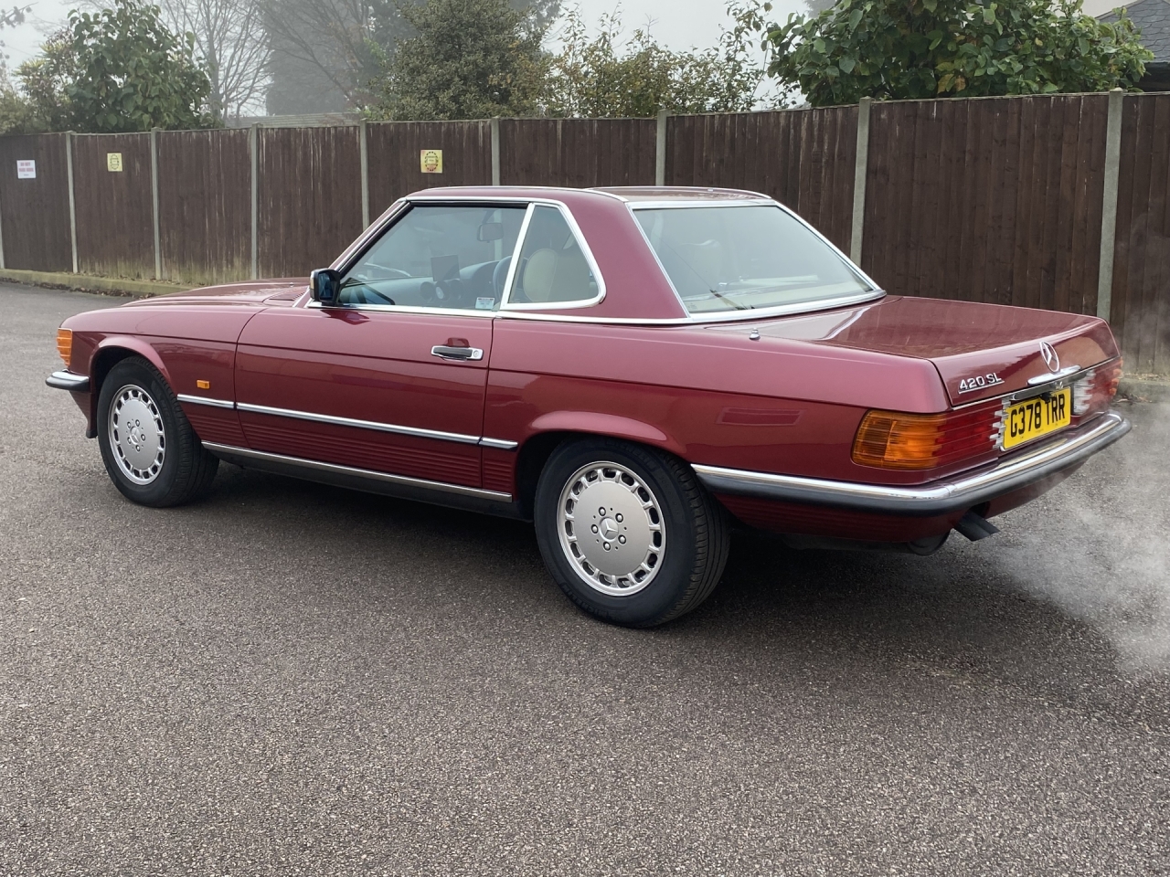 Mercedes Benz 420 SL