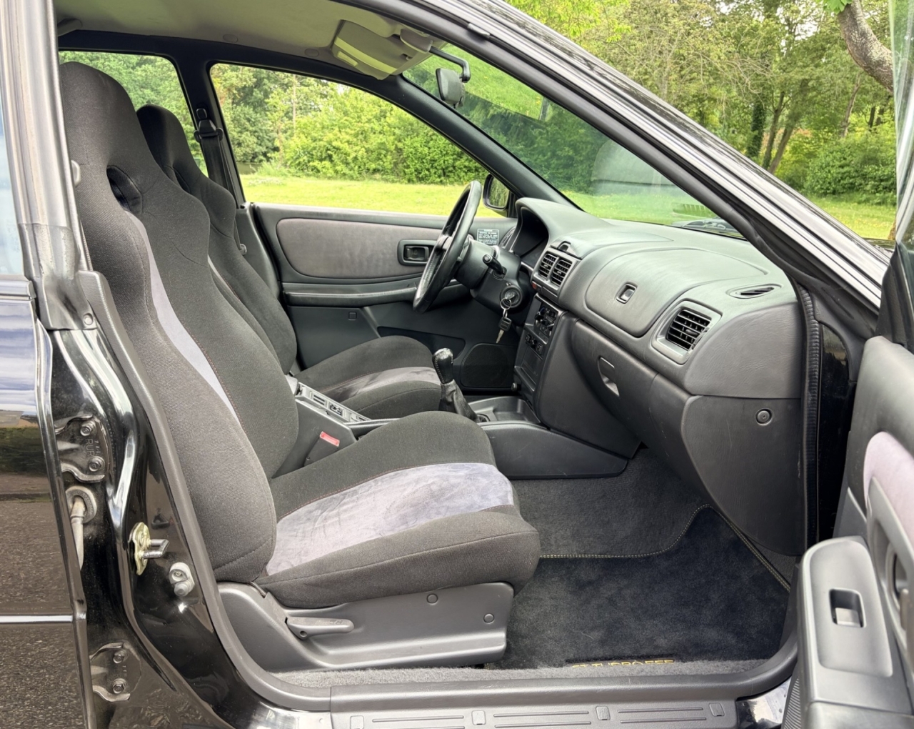 Spotless and very original Impreza GT Turbo. Full History-AIRCO.