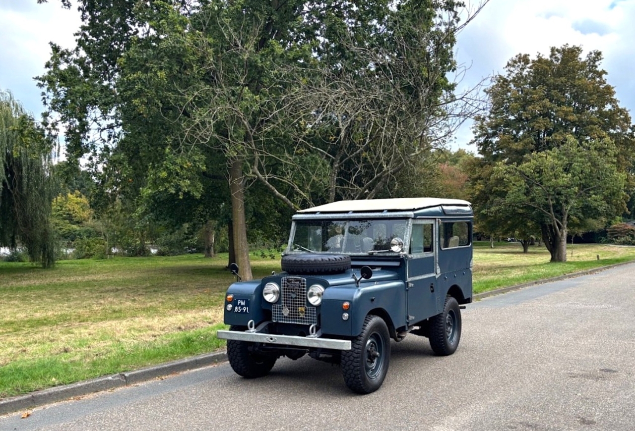 1958 Land Rover Series I Station Wagon 7 seater