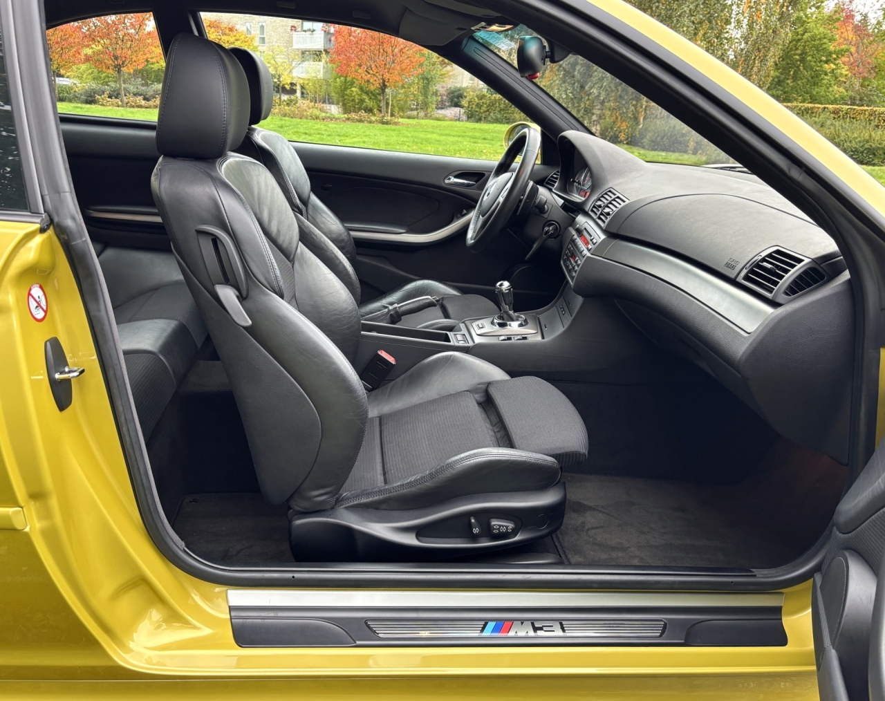 BMW M3 SMG II facelift-full service history. Almost like new, only 47,284 km.