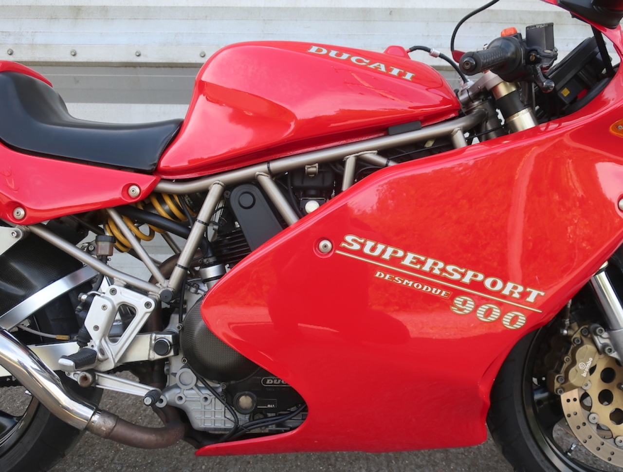 1993 Ducati 900SS