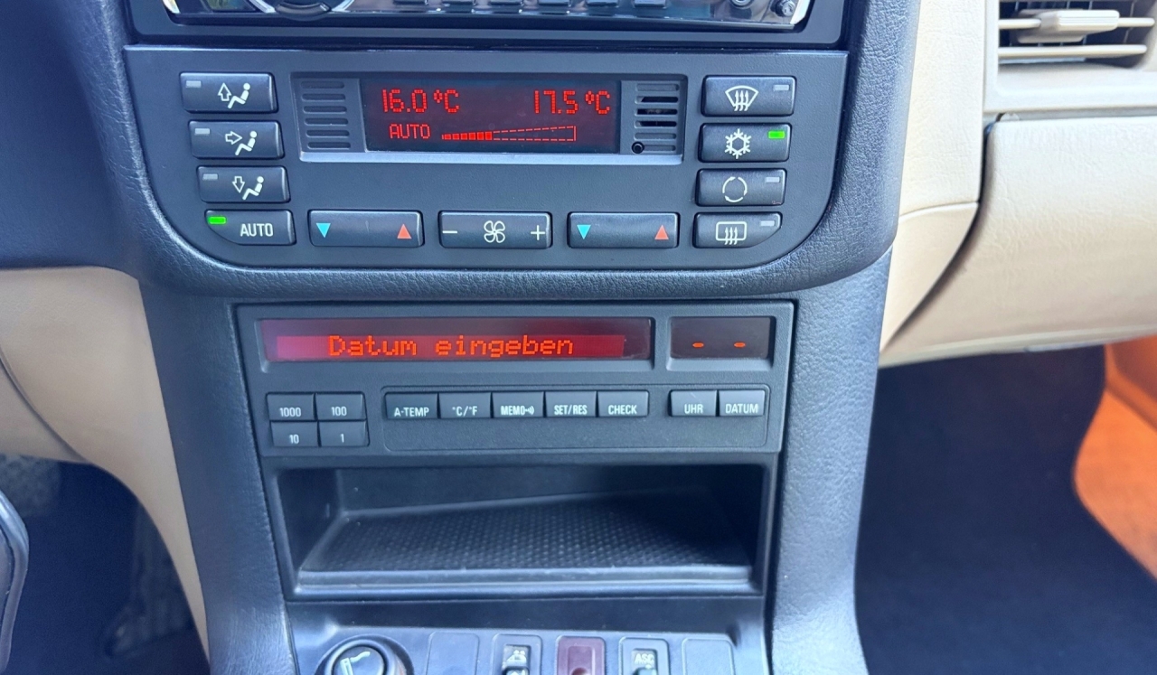1999 BMW E36 320i Full History 137.102 KM Excellent Maintained. Climate Control.