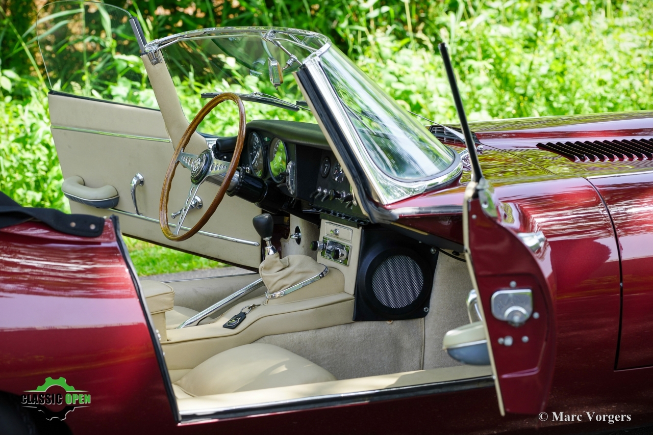Jaguar E-type 3.8 Roadster 1964