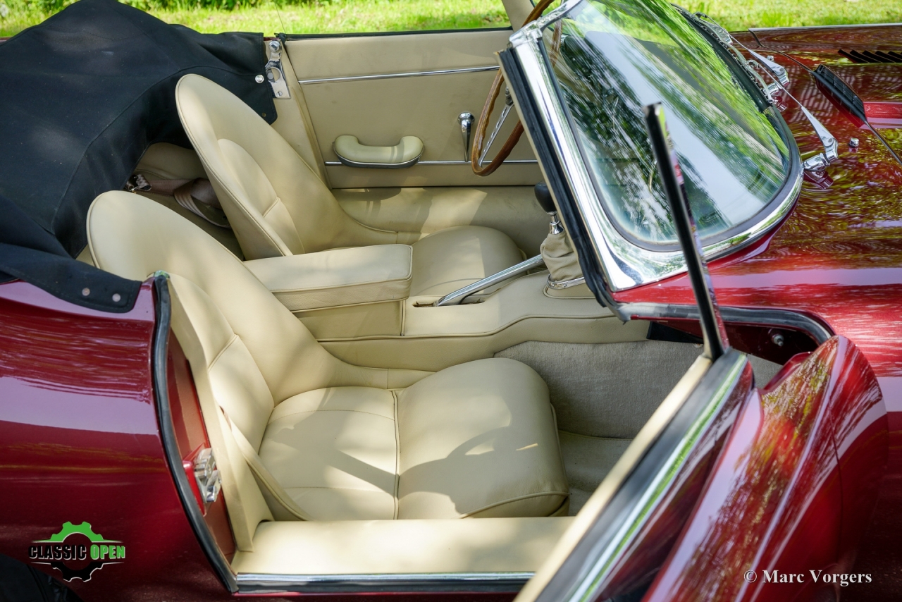 Jaguar E-type 3.8 Roadster 1964