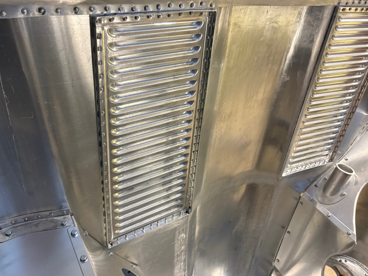 Unique Jaguar E-type Lightweight Project