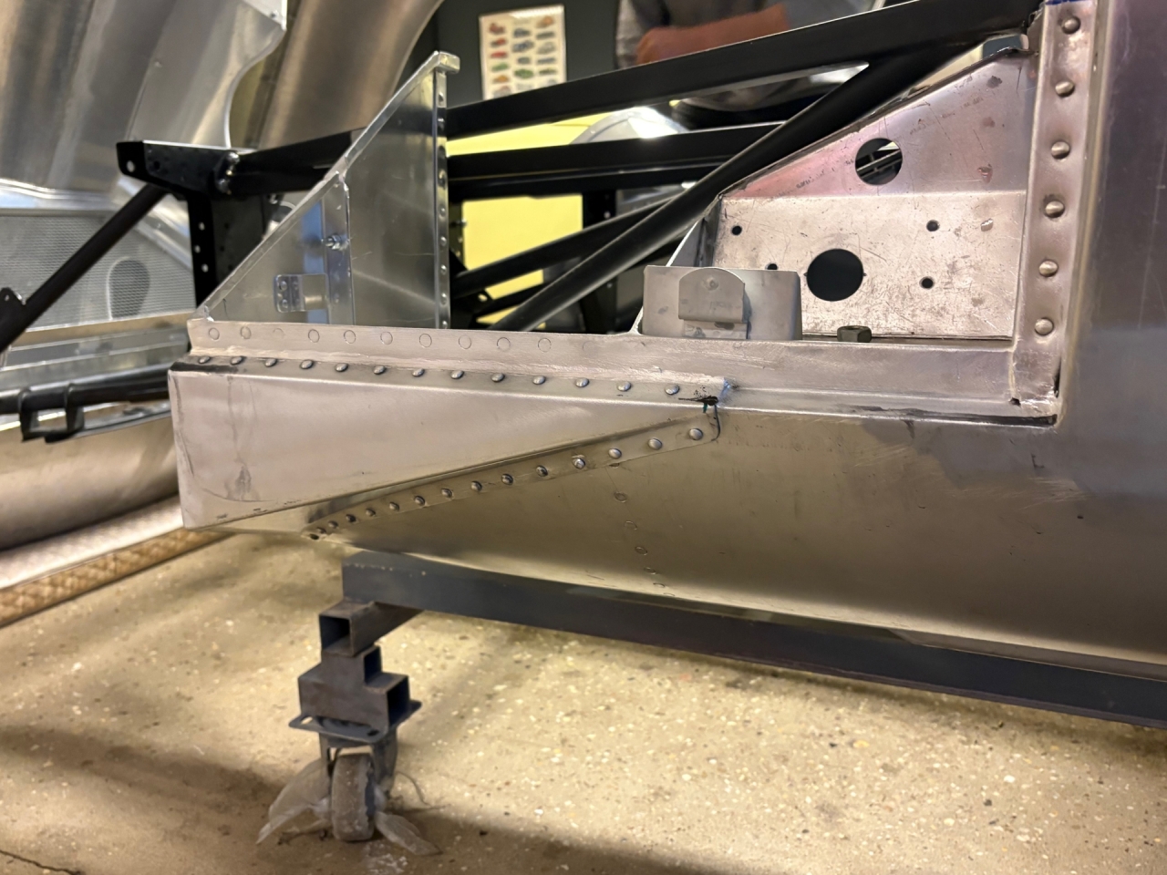 Unique Jaguar E-type Lightweight Project