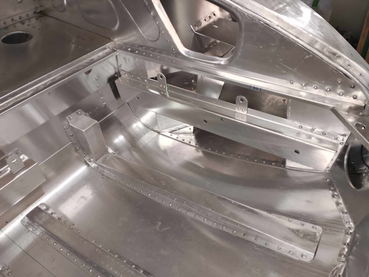 Unique Jaguar E-type Lightweight Project