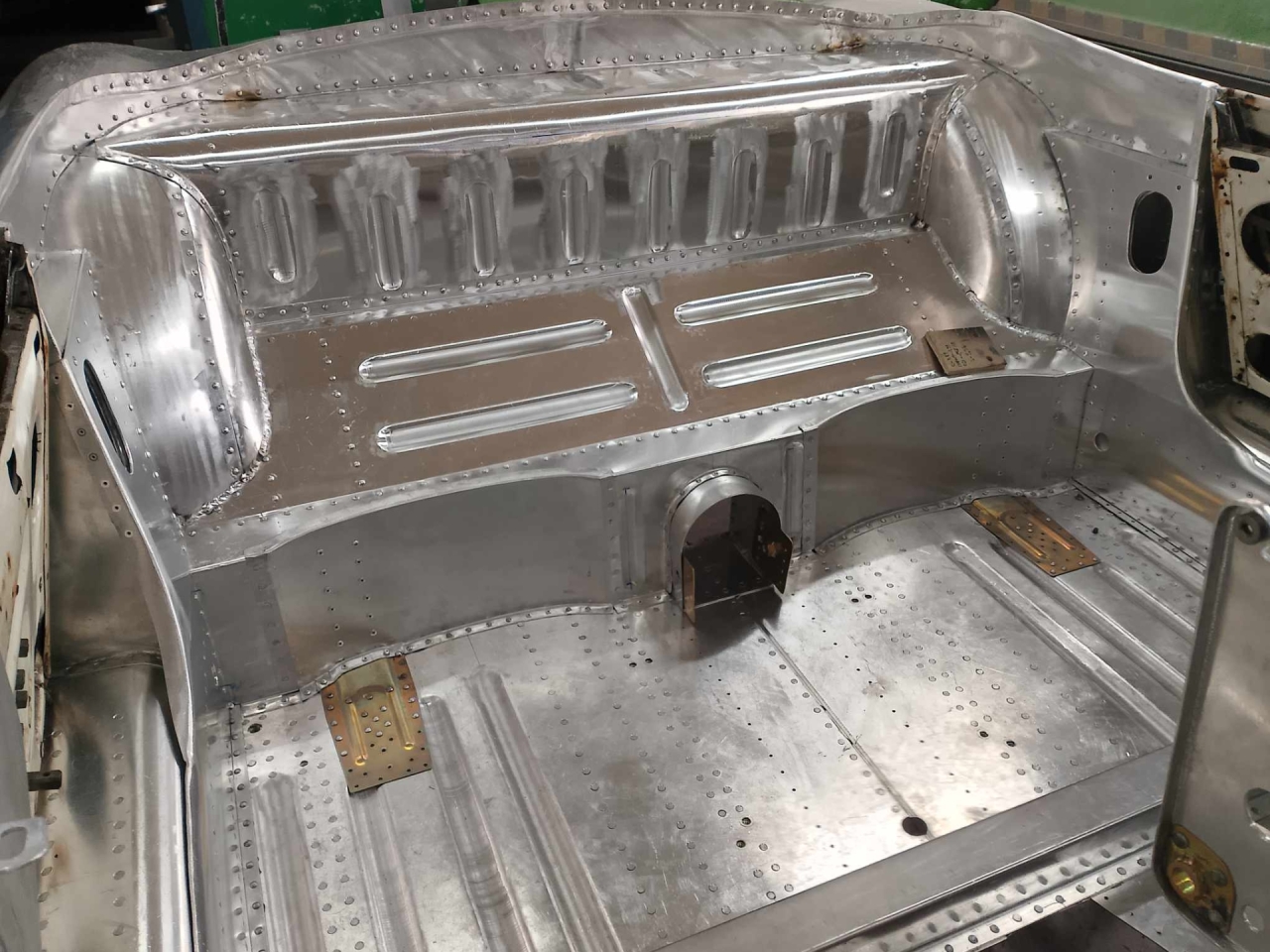 Unique Jaguar E-type Lightweight Project