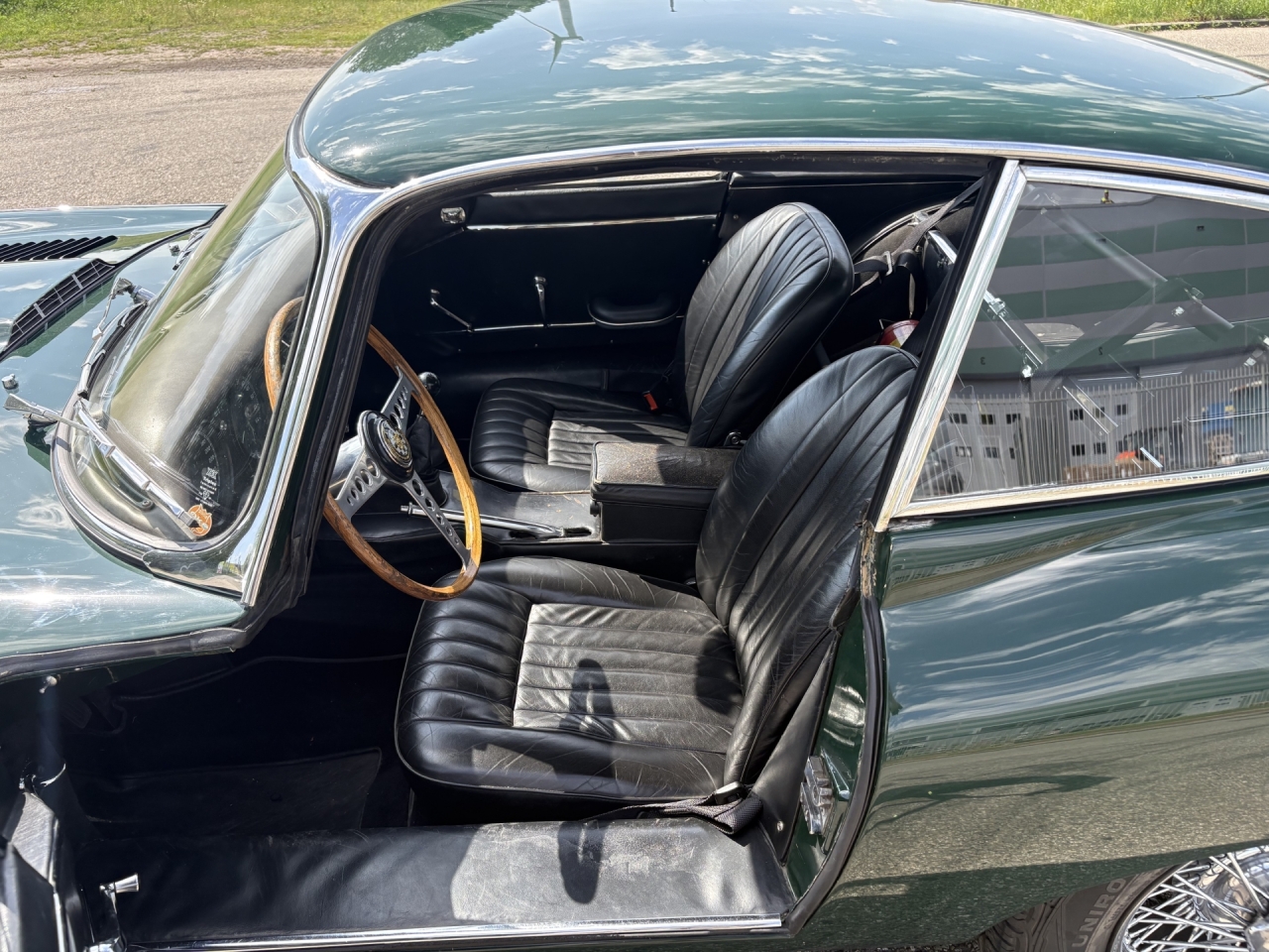Jaguar E-type 4.2 Coupe