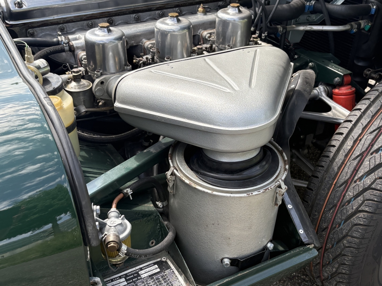 Jaguar E-type 4.2 Coupe